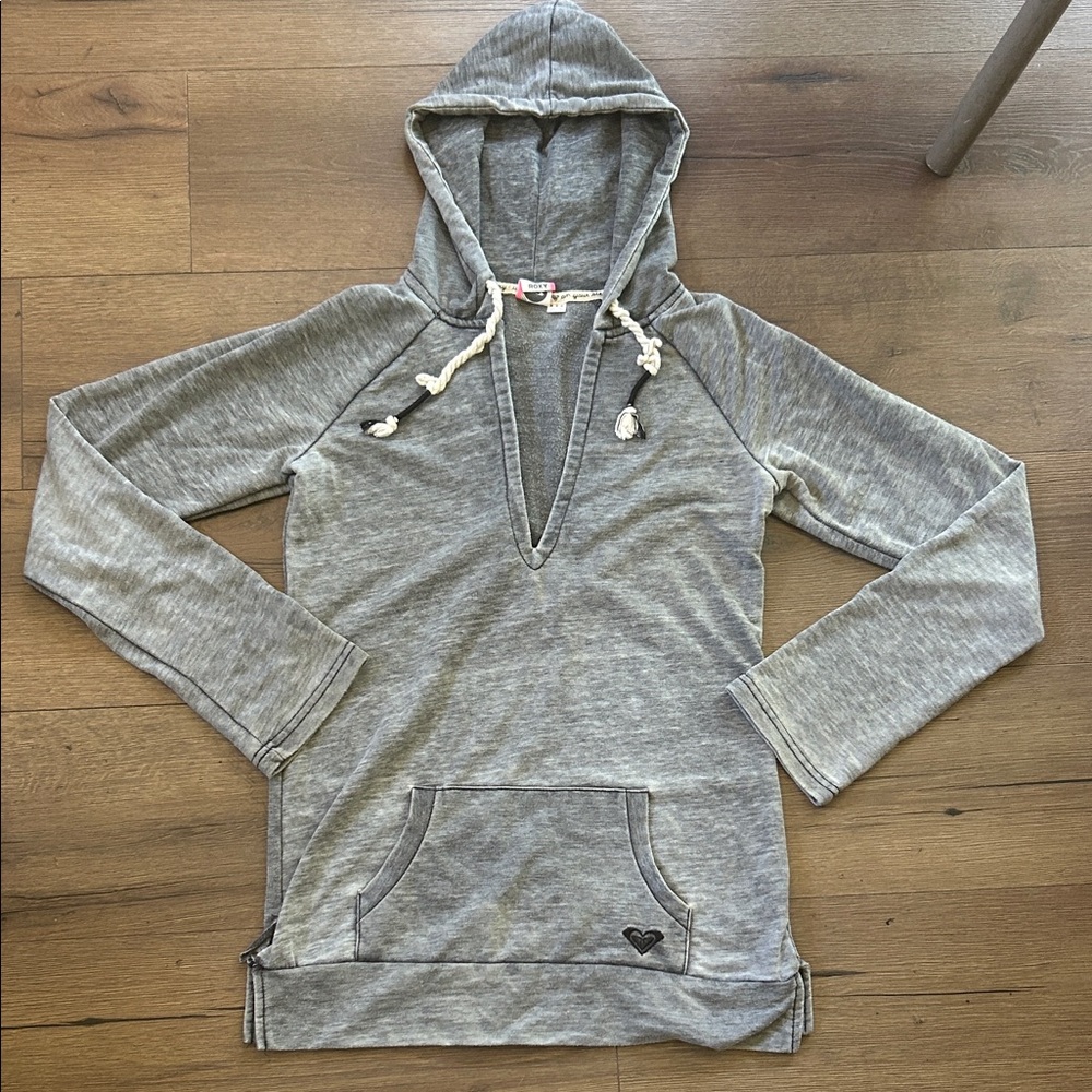 Roxy  Gray Hooded V-Neck Pullover Sweater ! Medium